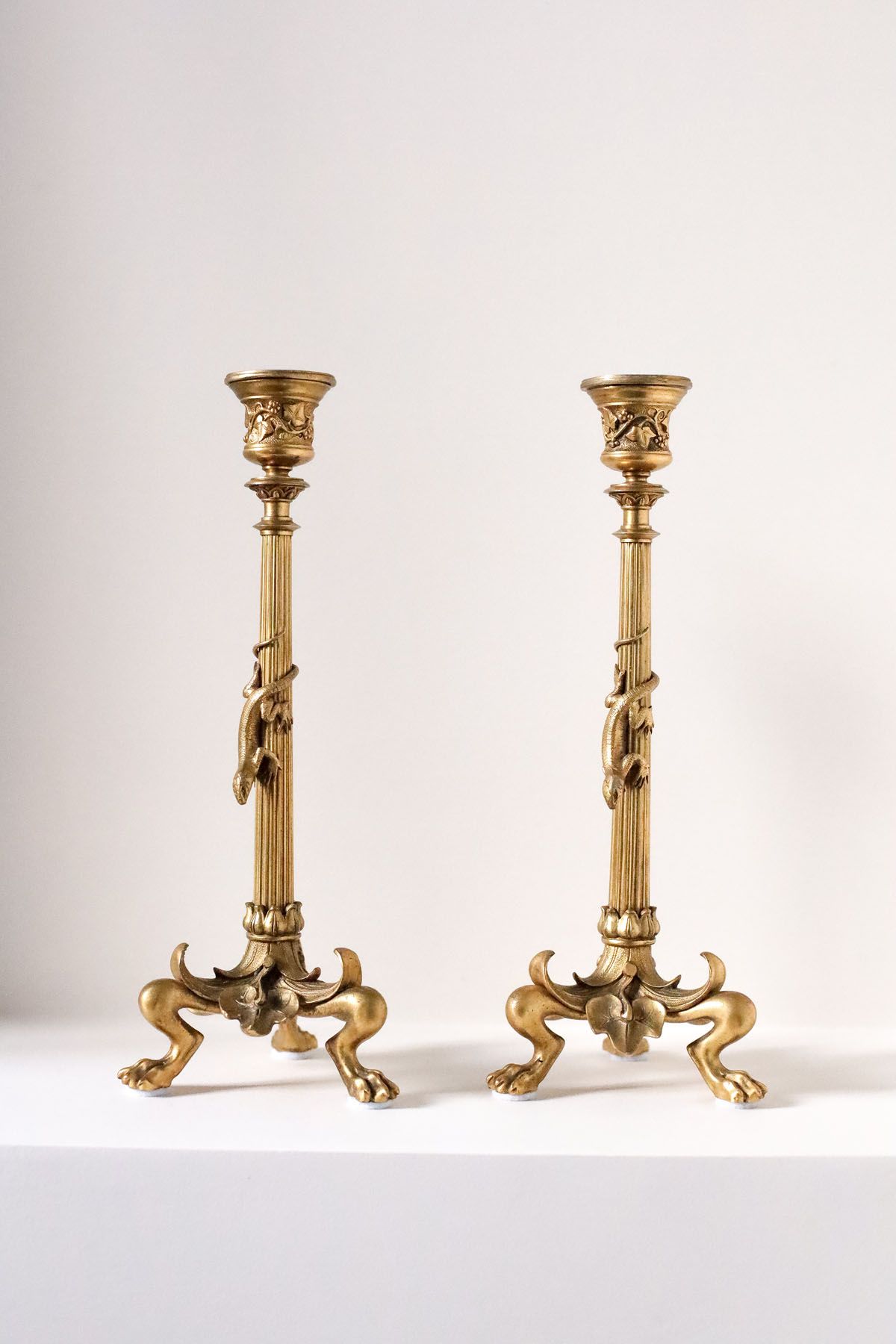 Подсвечники парные "Золотая саламандра", бронза, в стиле Barbedienne, Франция, ок. 1850-1880 г.г.