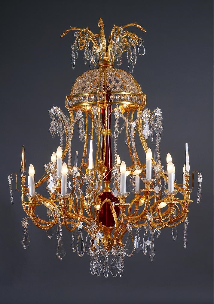 Люстра "дворцовая" на 30 светоточек, производство "Частная Резиденция"