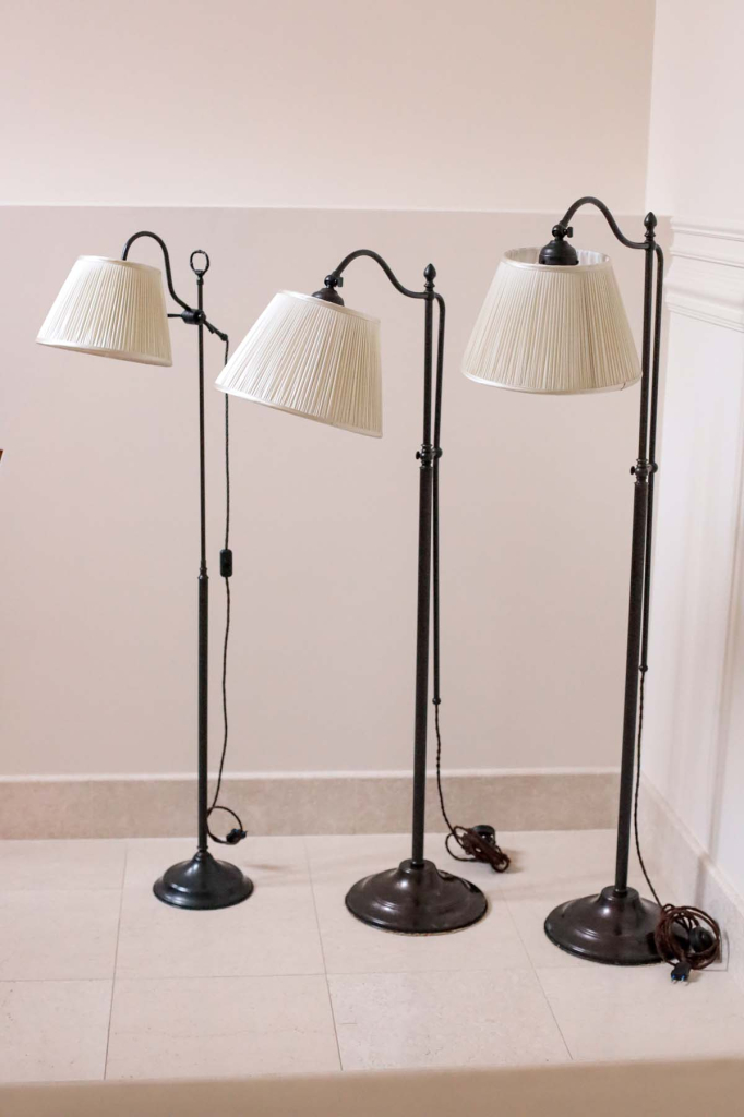 Торшер, Mis en Demeure