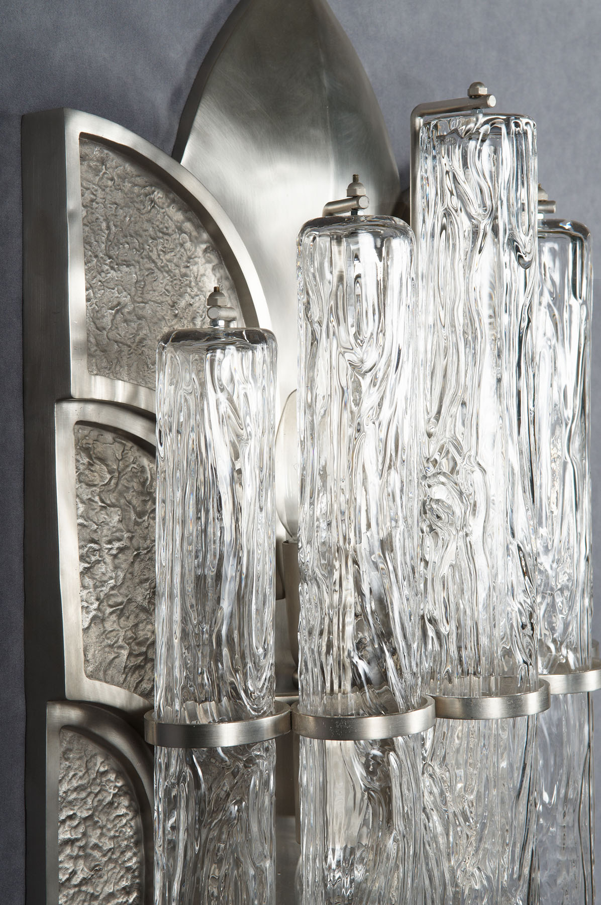 Литое бра в нордическом стиле, производство "Частная Резиденция"