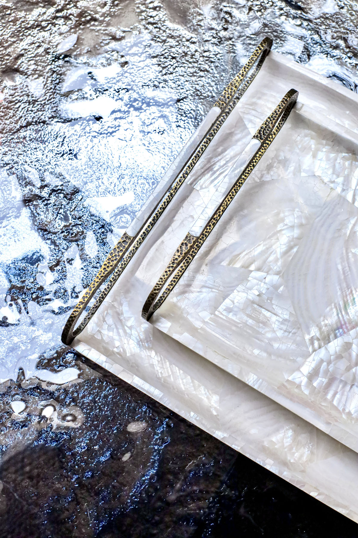 Поднос L, перламутр, латунь, Ginger Brown