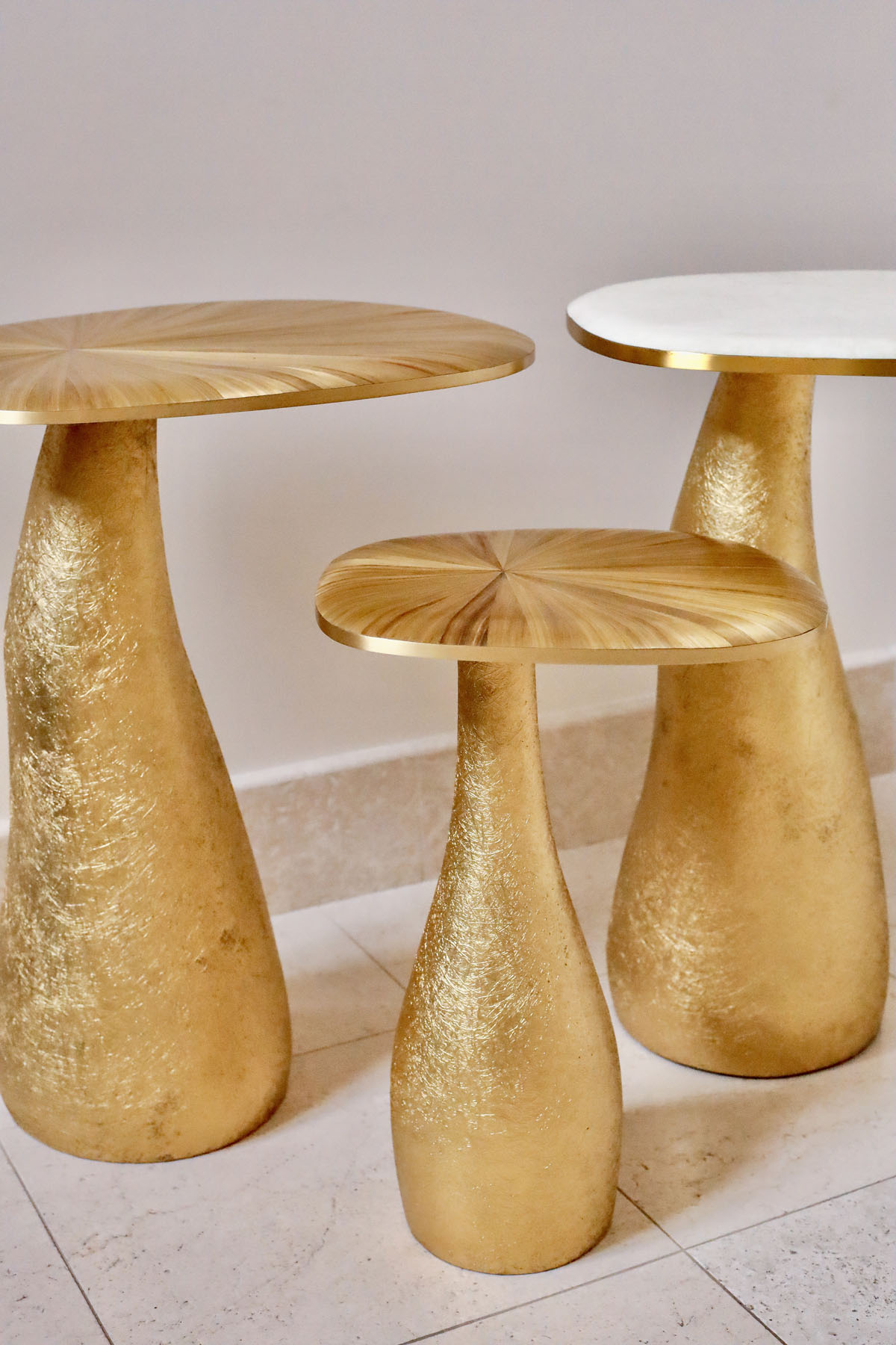 Приставной столик L, мозаика, латунь, стекловолокно, Ginger Brown