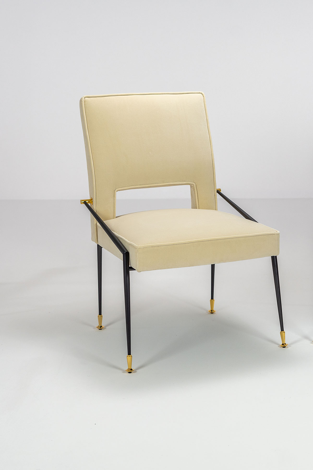 Cтулья Diego, Maison Leleu