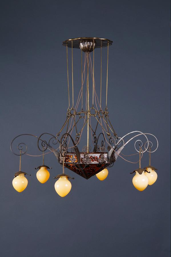 Литая латунная люстра на 12 светоточек, производство "Частная Резиденция"