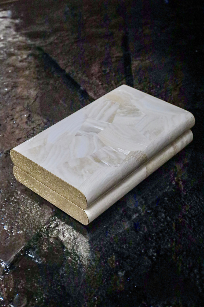 Шкатулка, перламутр, фактурная латунь, Ginger Brown      