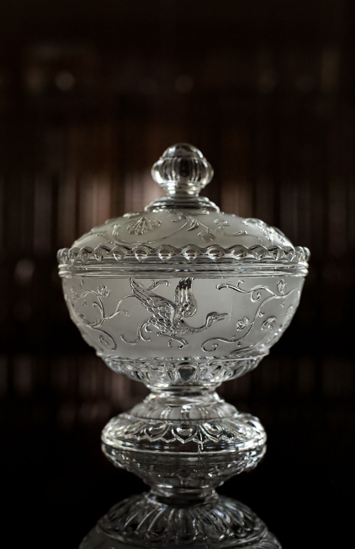 Бонбоньерка, Arabesque, матовый хрусталь, Франция, ок. 1930-1940 гг.