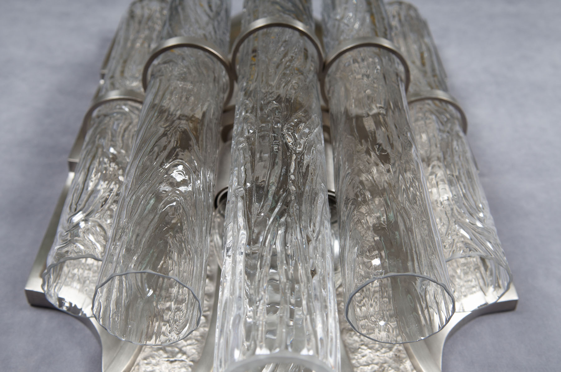 Литое бра в нордическом стиле, производство "Частная Резиденция"