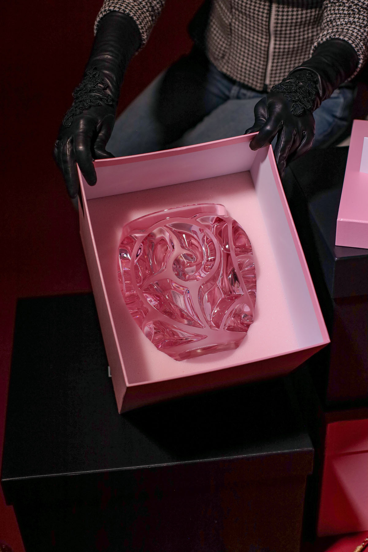 Ваза "Турбийон", розовый, Lalique