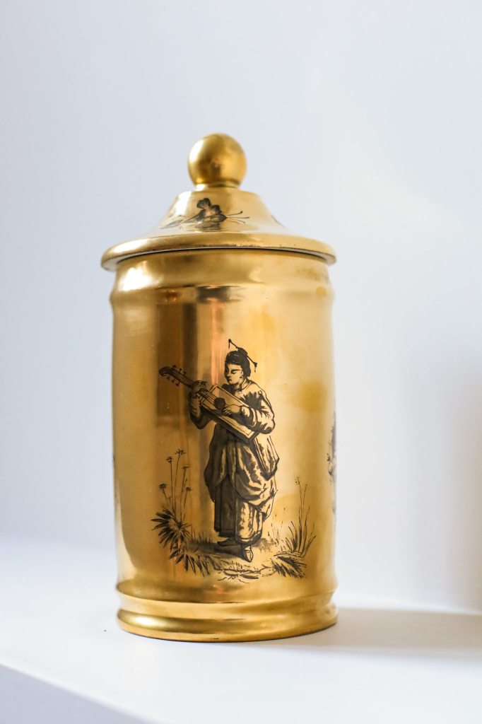 Чайница фарфоровая, золочение, Франция, Le Tallec, 1954 год