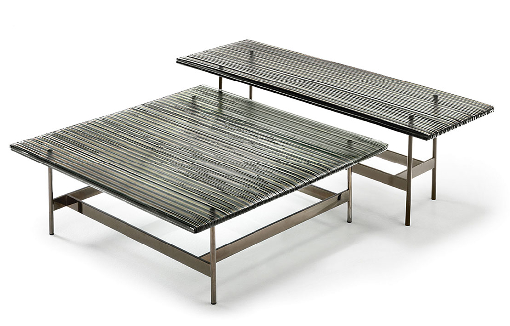 Столик кофейный Waves в дымчатом цвете, высота 35 см, Fiam