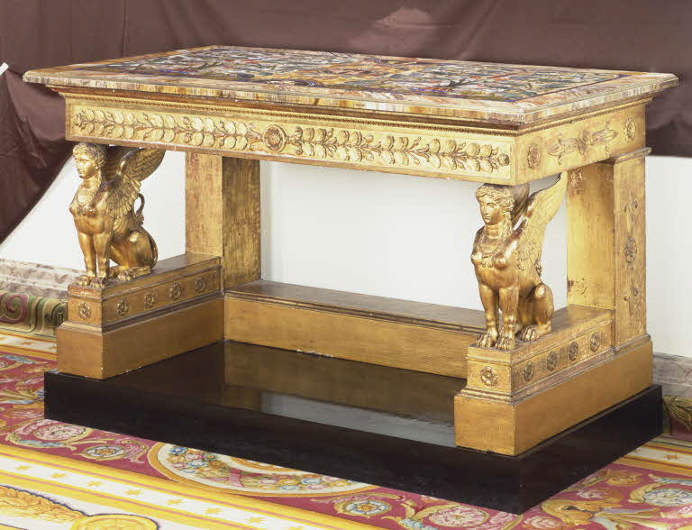 История мебели: Ампир (1800-1815 гг.)