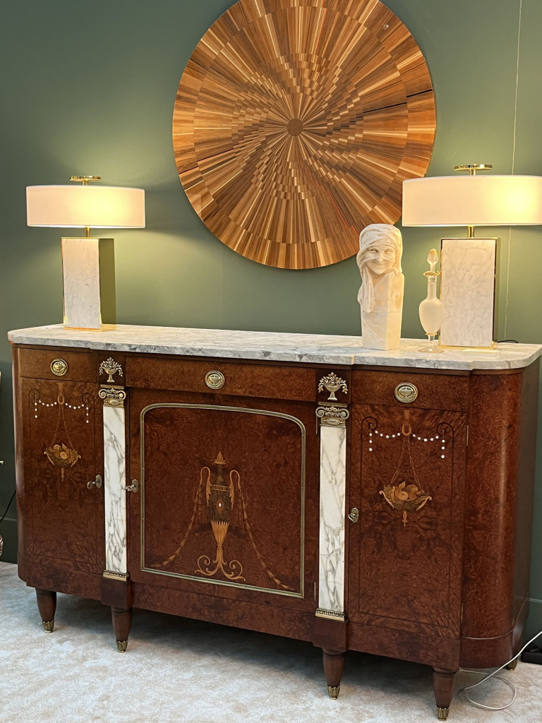 Буфет антикварный "Неоклассика", шпон капа дерева амбойна, мрамор, бронза, Франция, ок.1925 г.г.