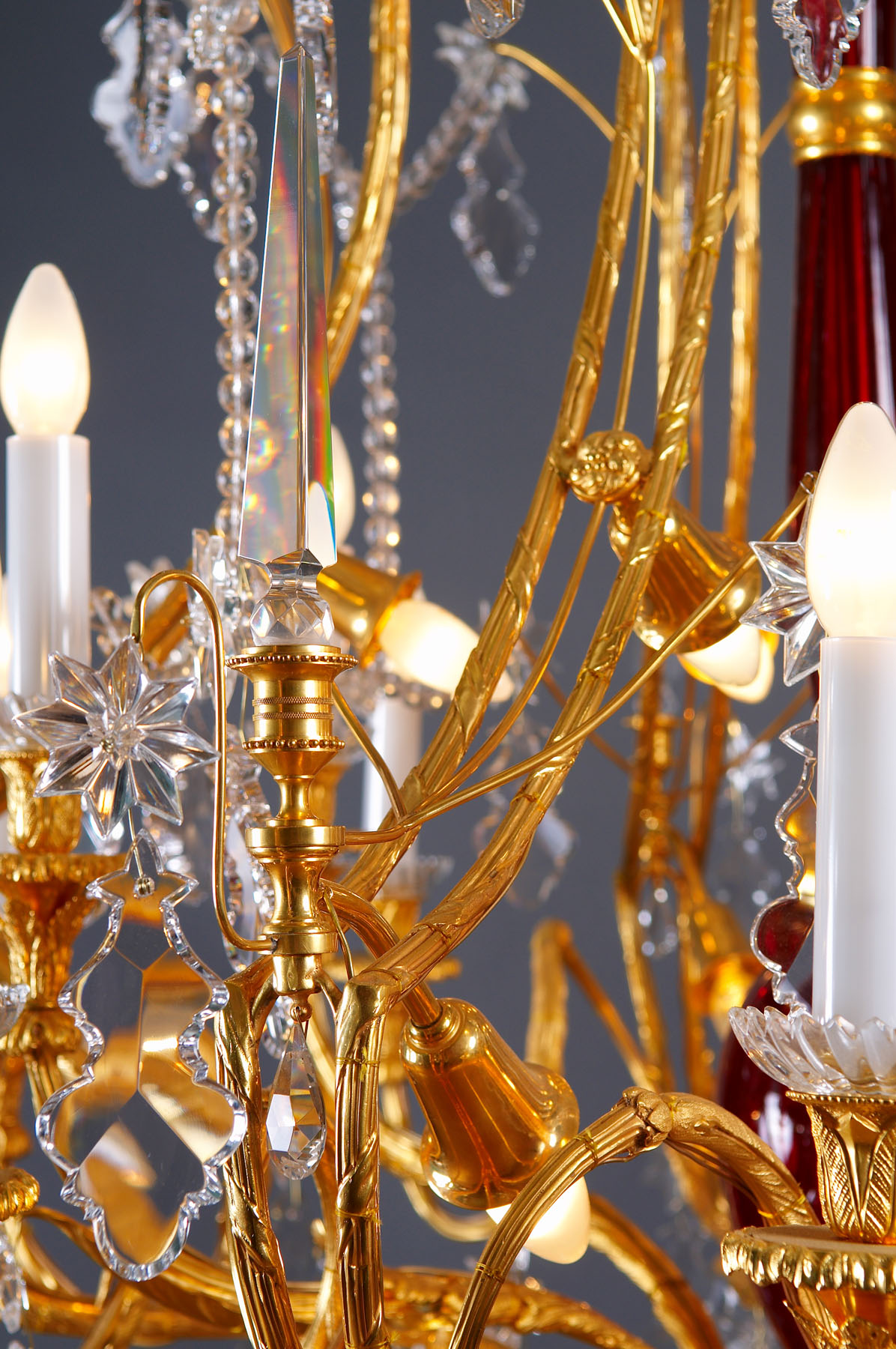 Люстра "дворцовая" на 30 светоточек, производство "Частная Резиденция"