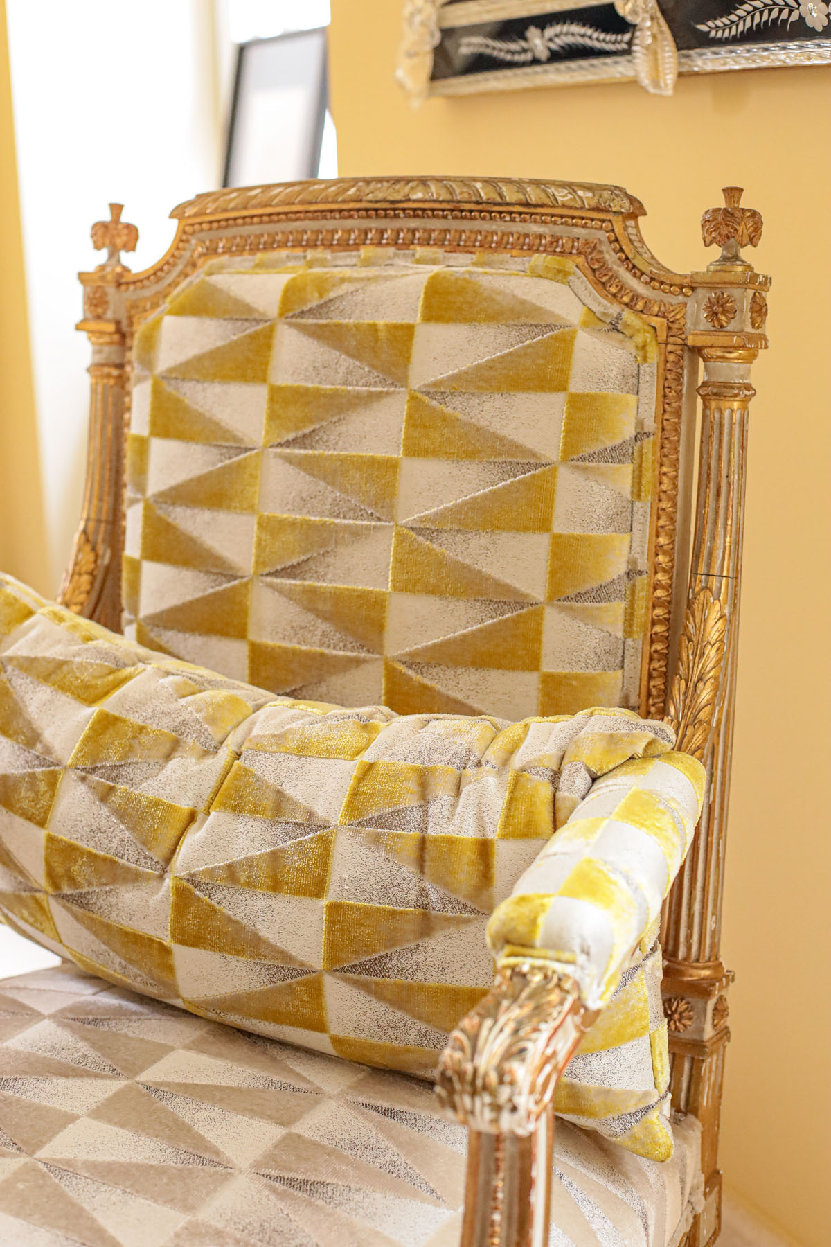 Кресло антикварное, Франция