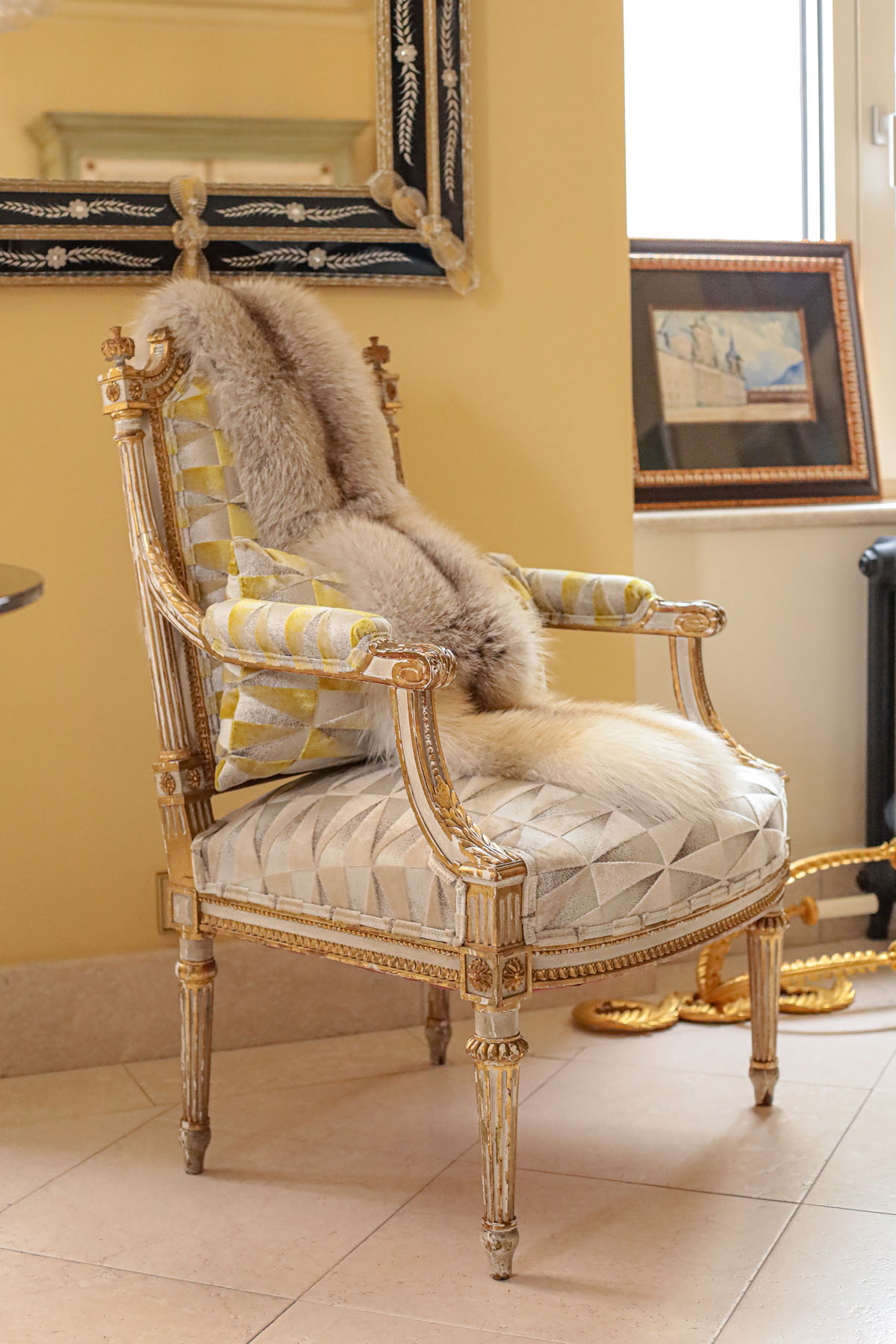 Кресло антикварное, Франция