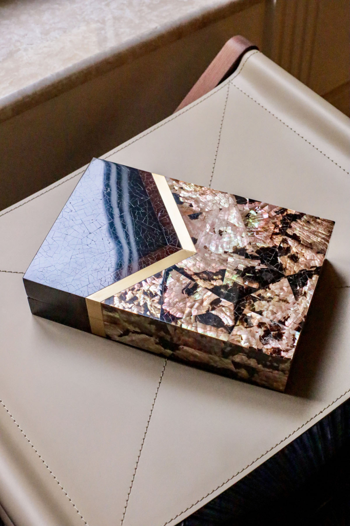 Шкатулка, тигровая раковина, Ginger Brown