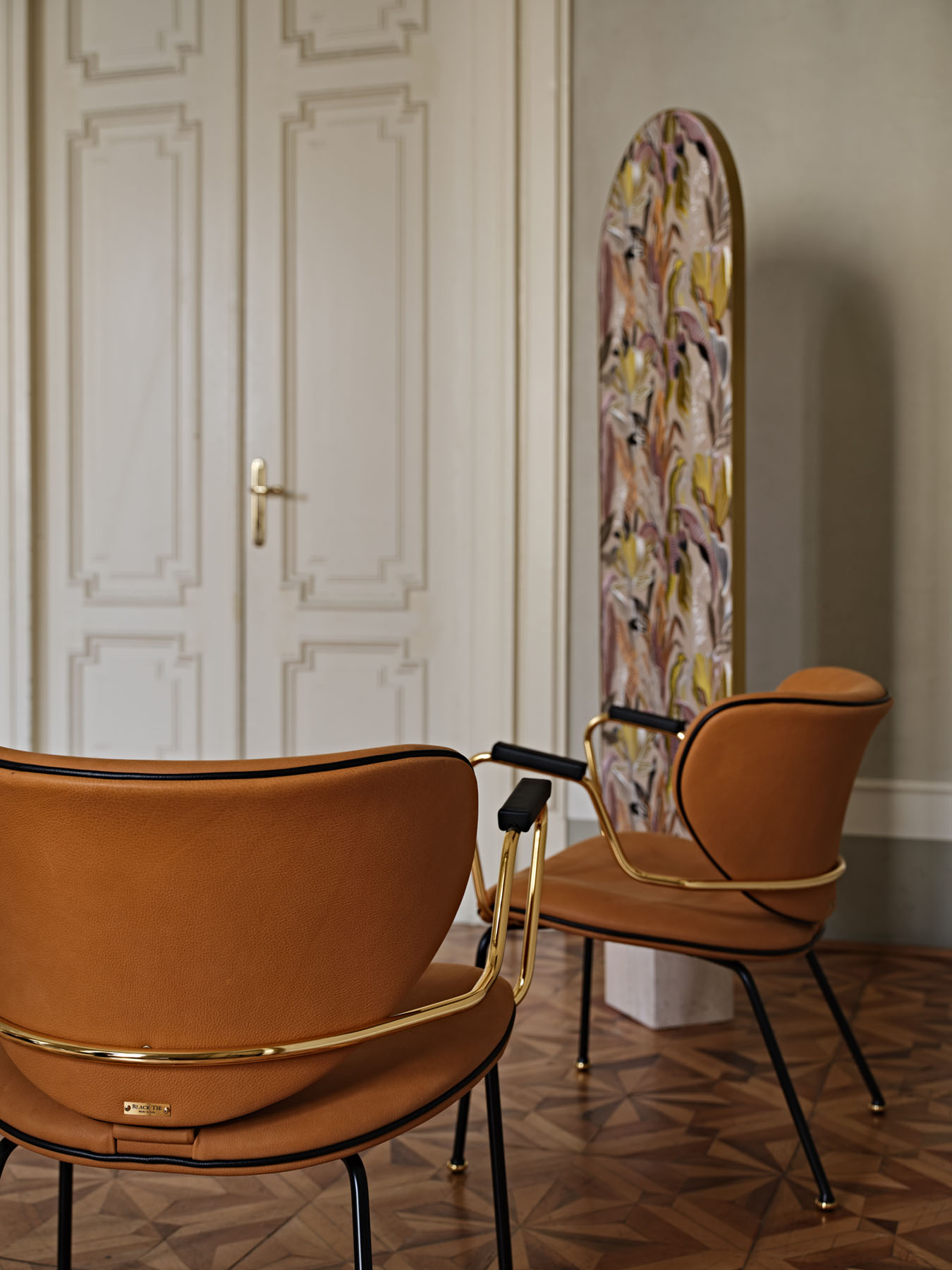 Кресло Kalida Lounge, Black Tie, Италия