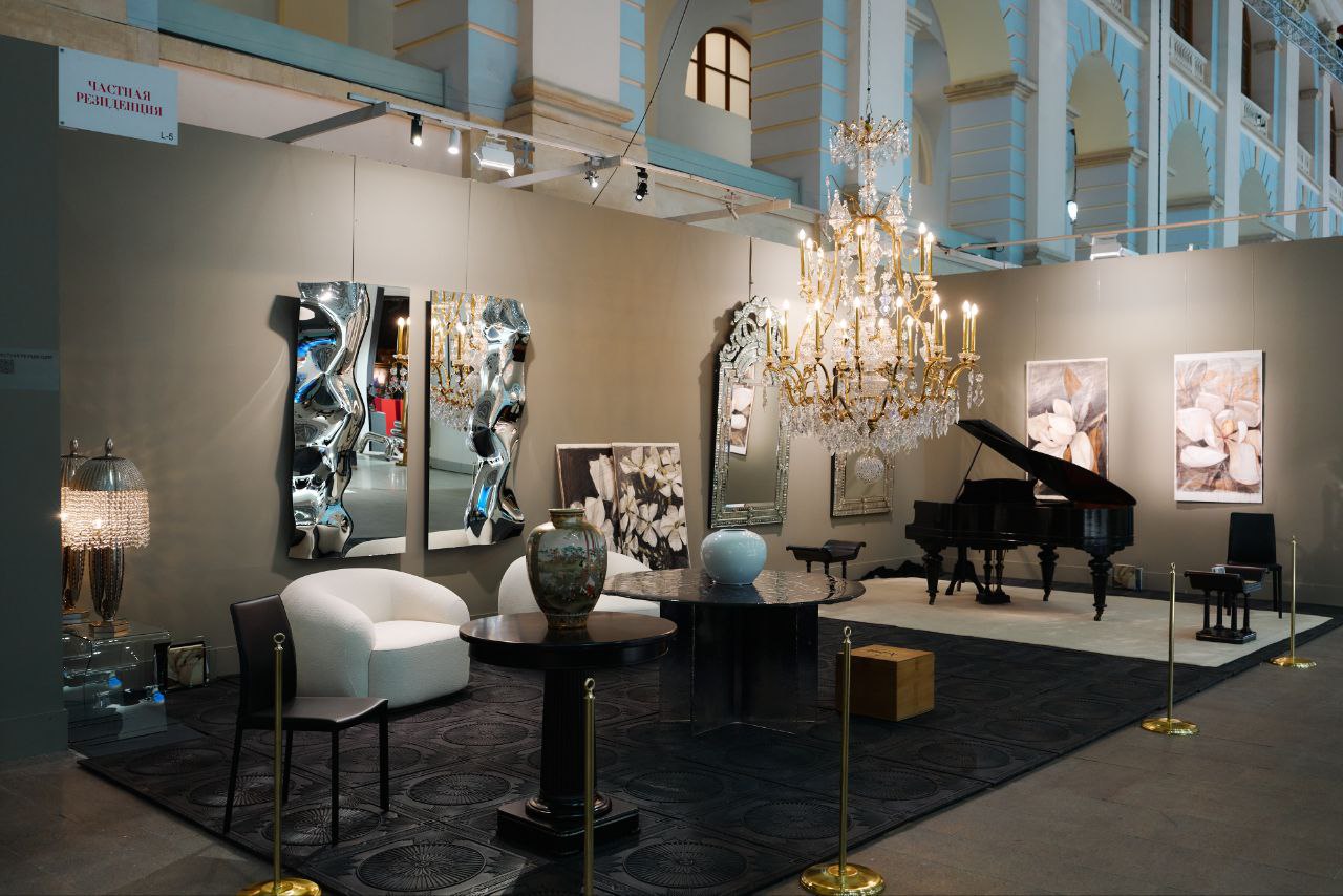 Стенд на 50  Российском Антикварном Салоне