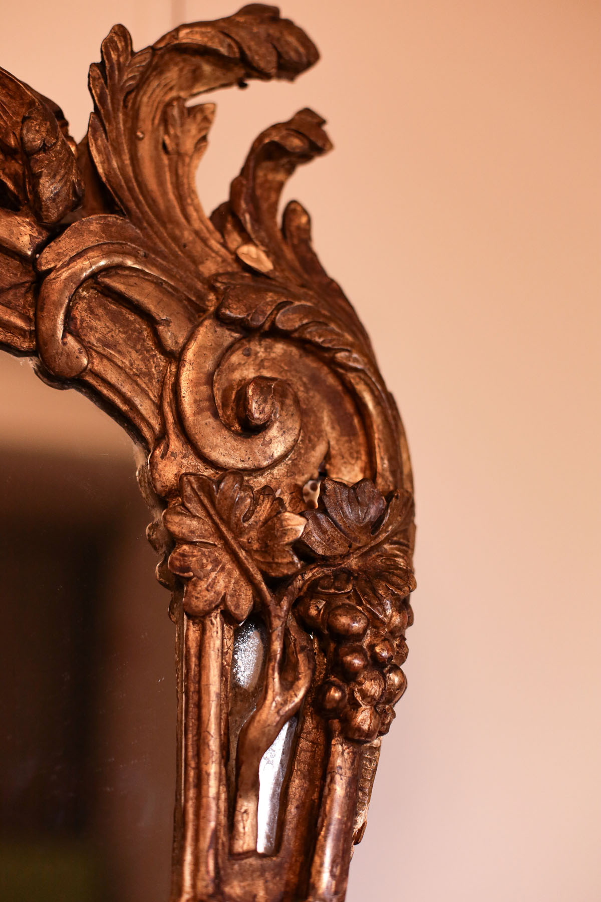 Зеркало антикварное, дерево, сусальное золото, Франция, XVIII век