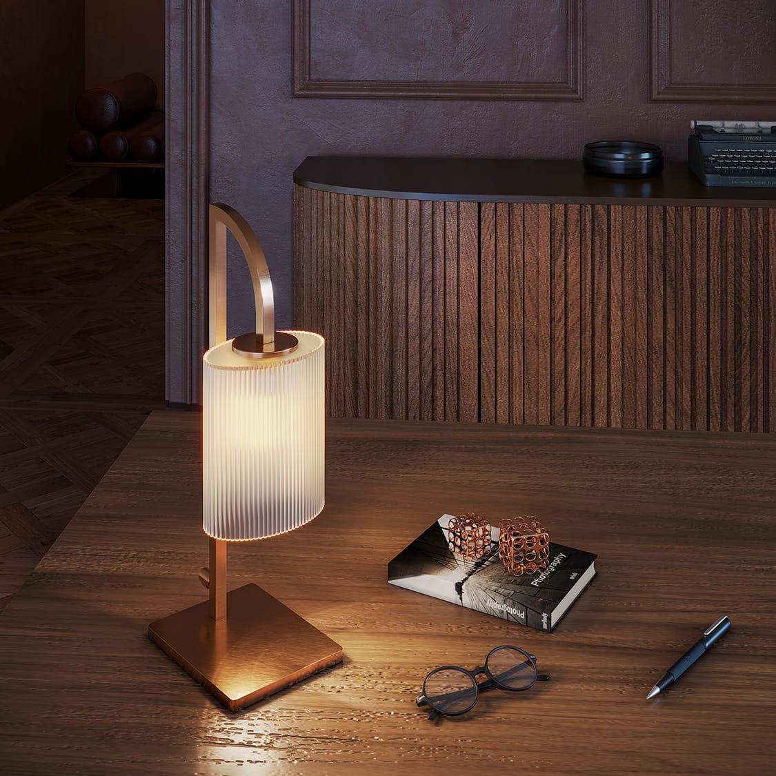 Лампа настольная CUSPIDE, M.M.Lampadari