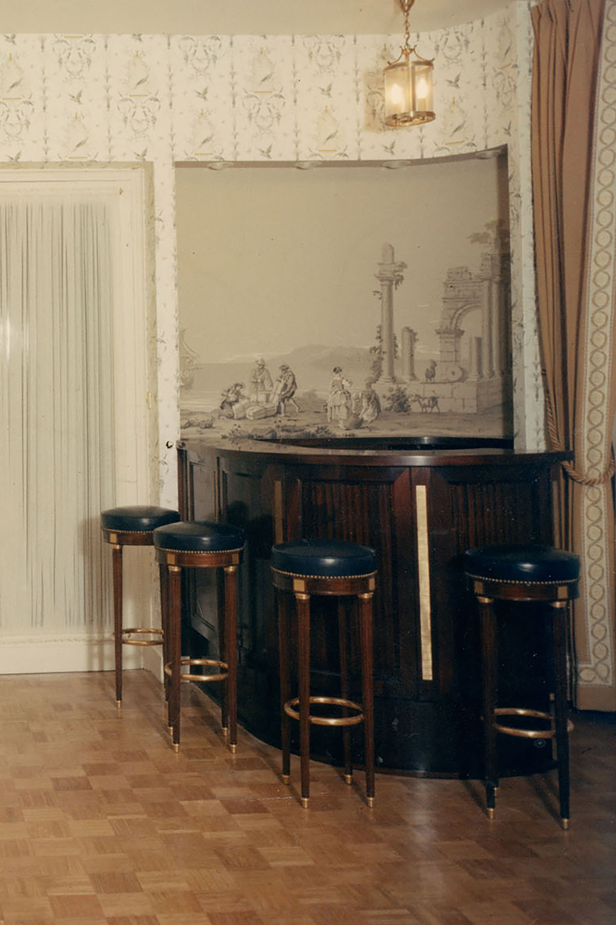Барный стул Bernard, Maison Leleu