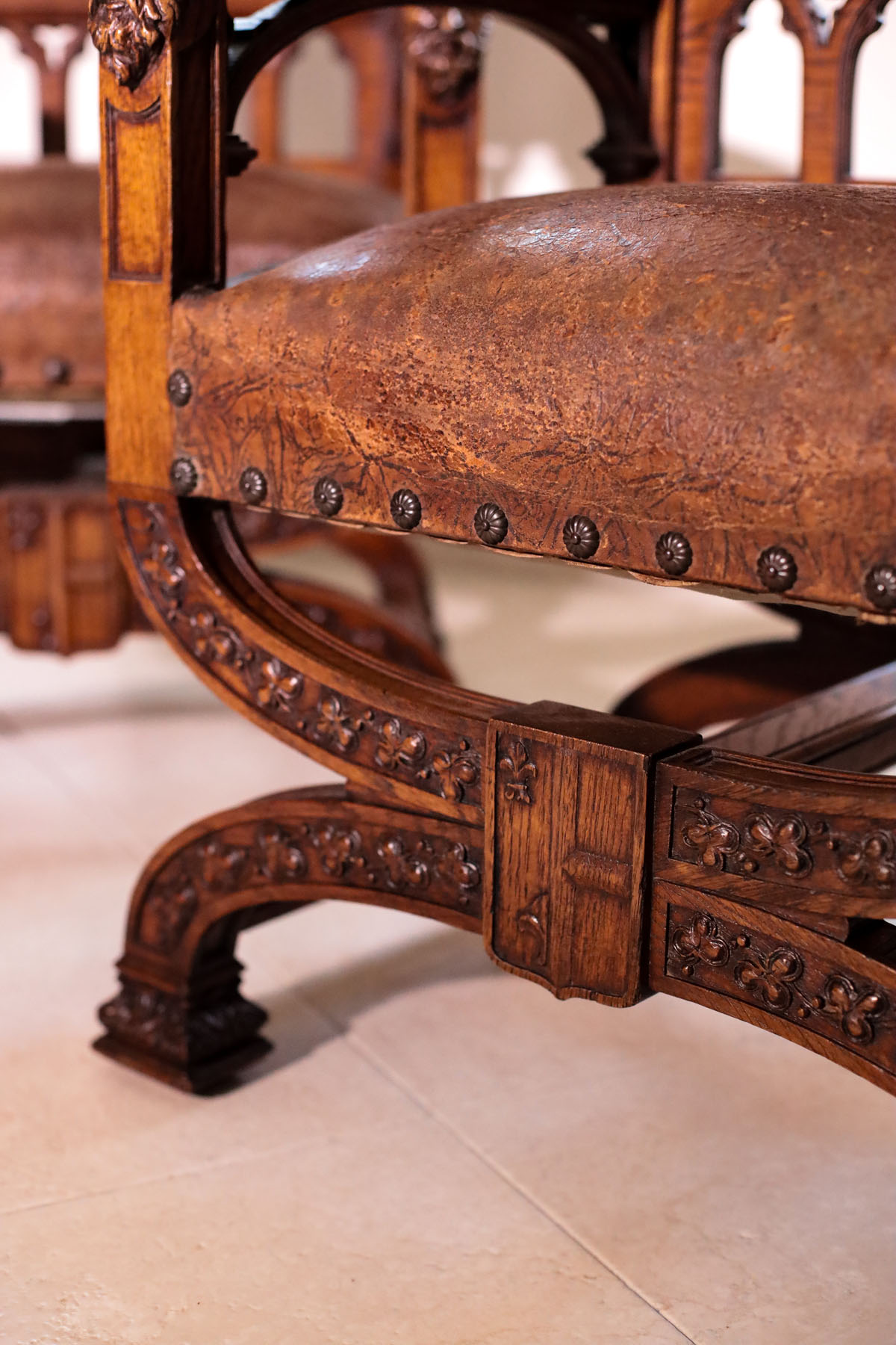 Антикварные кресла второй половины XIX века, Франция.