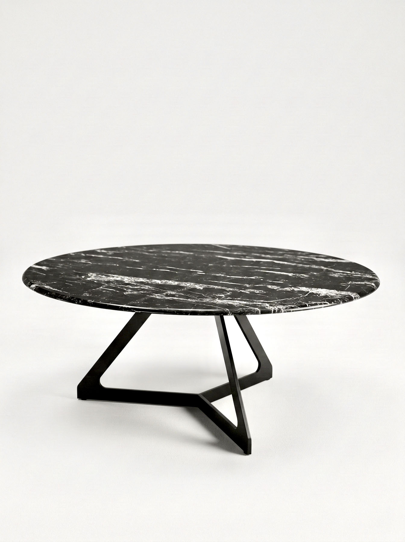 Стол кофейный Lakes, диаметр 100 см, Fiam