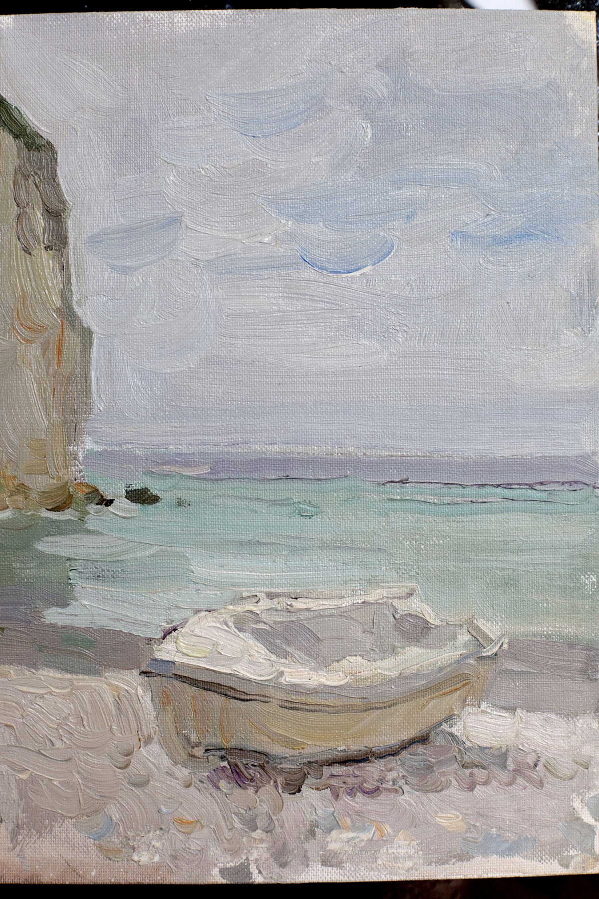 Этюд «Белая лодка. Ипорт, Франция», художник Юрий Кротов, 2012 год.