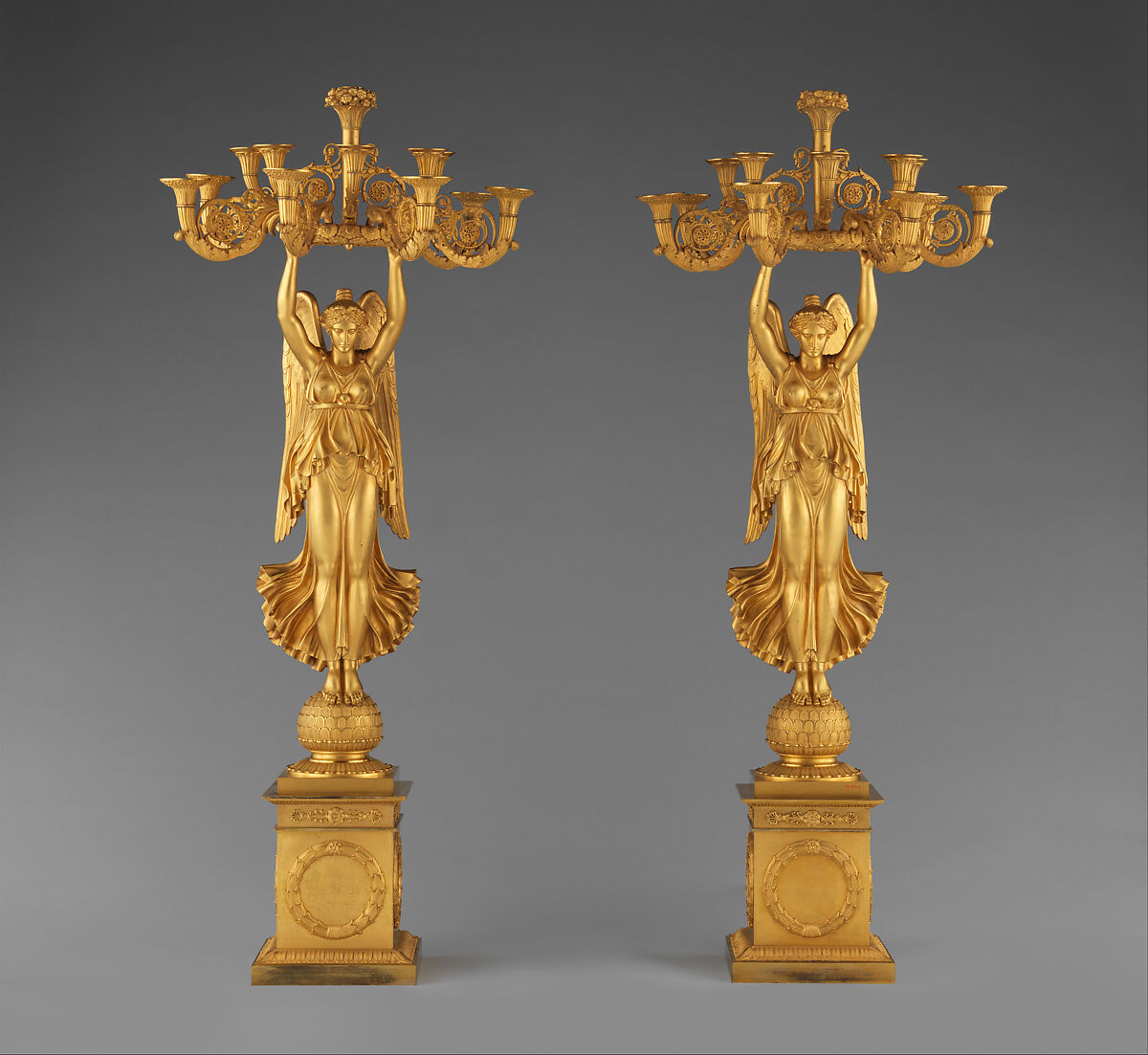 История мебели: Ампир (1800-1815 гг.)