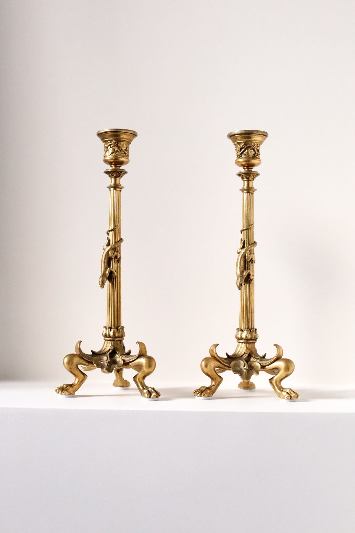 Подсвечники парные "Золотая саламандра", бронза, в стиле Barbedienne, Франция, ок. 1850-1880 г.г.