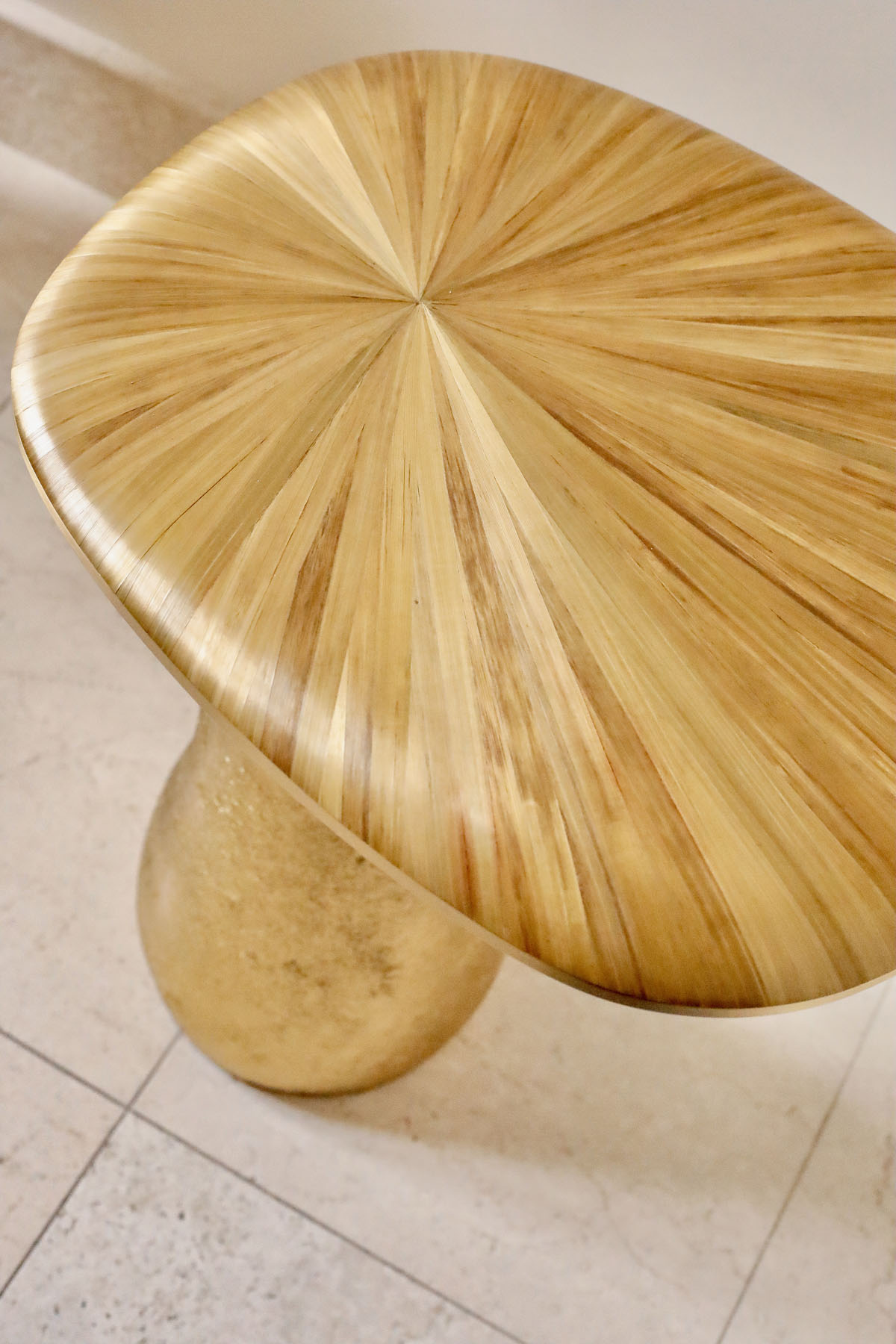 Приставной столик L, мозаика, латунь, стекловолокно, Ginger Brown