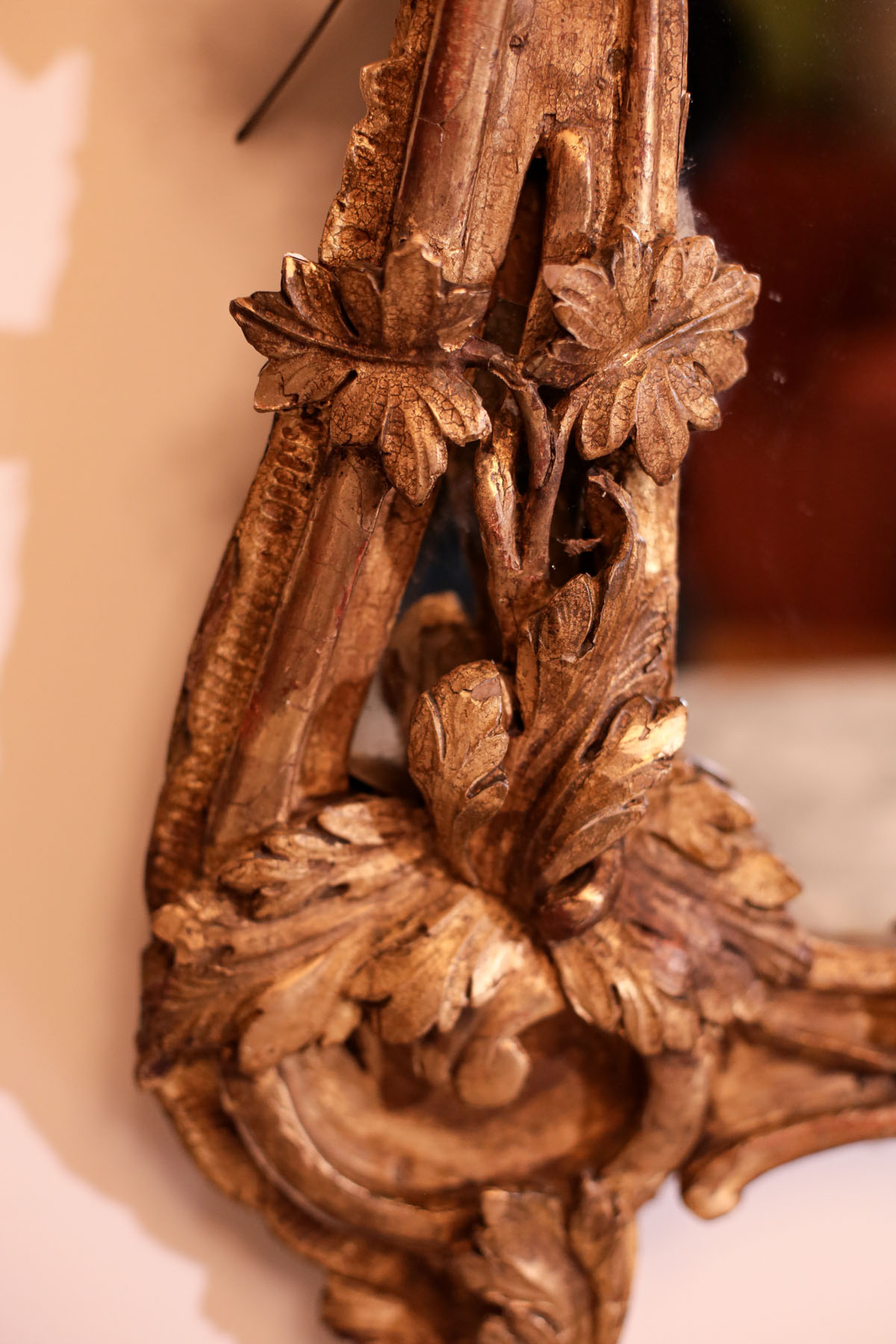 Зеркало антикварное, дерево, сусальное золото, Франция, XVIII век