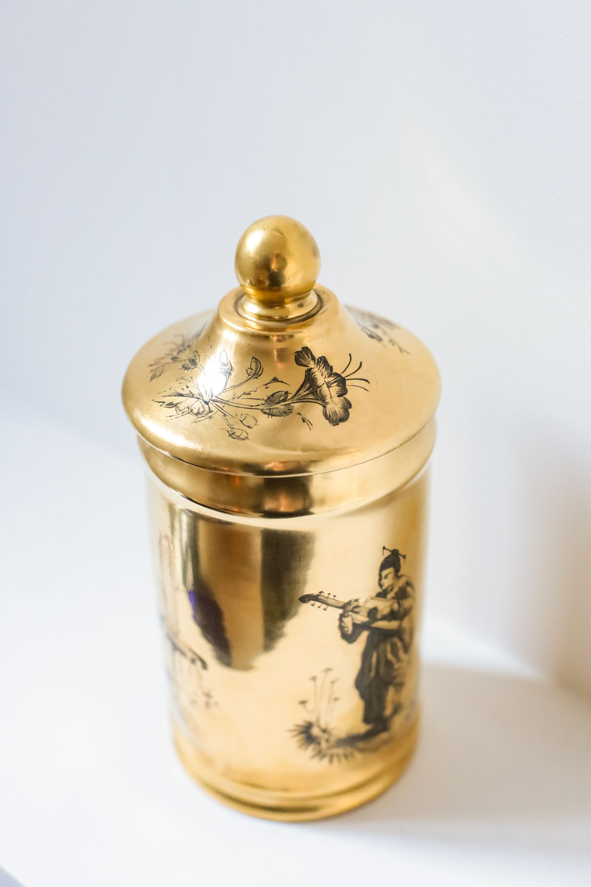 Чайница фарфоровая, золочение, Франция, Le Tallec, 1954 год