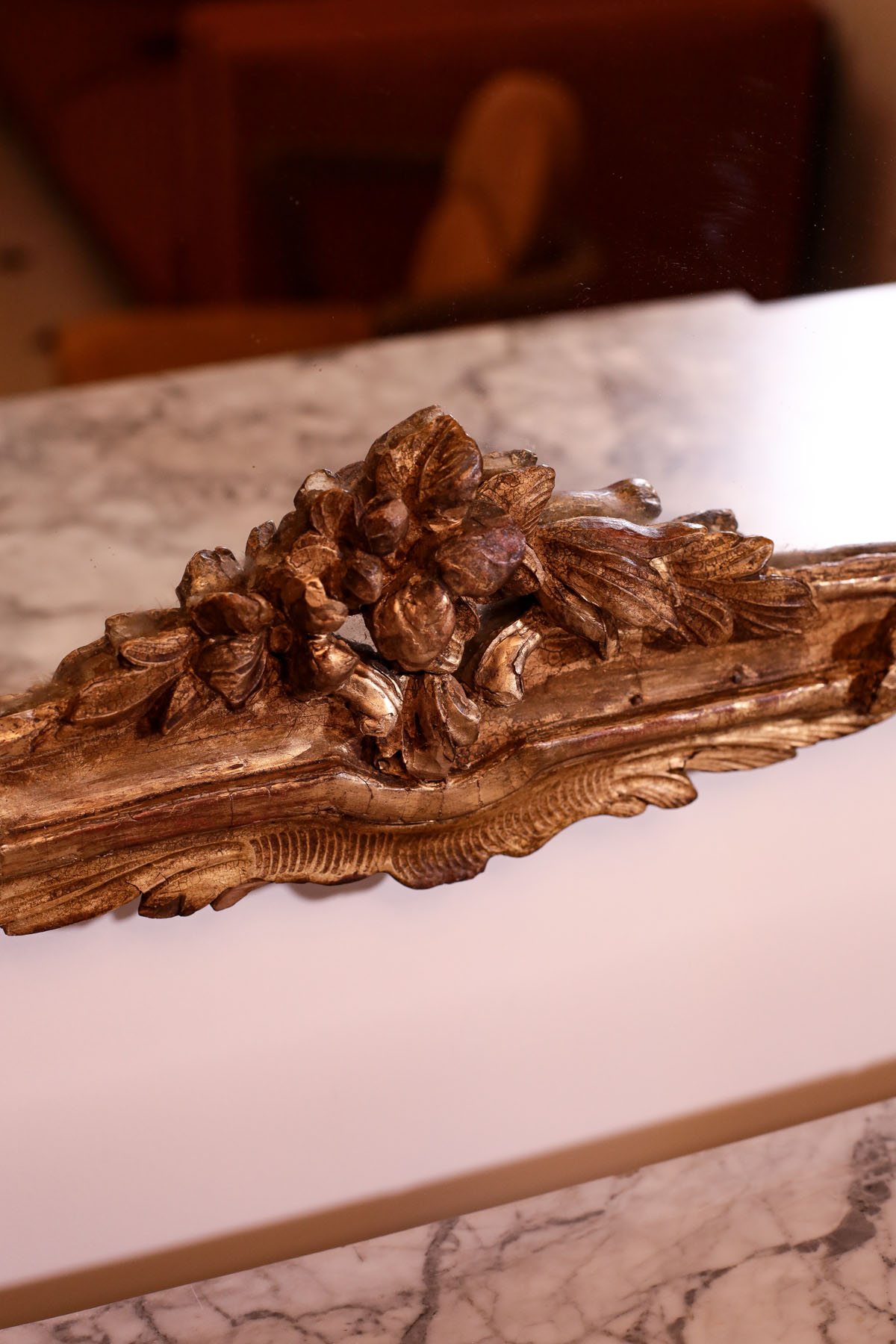 Зеркало антикварное, дерево, сусальное золото, Франция, XVIII век