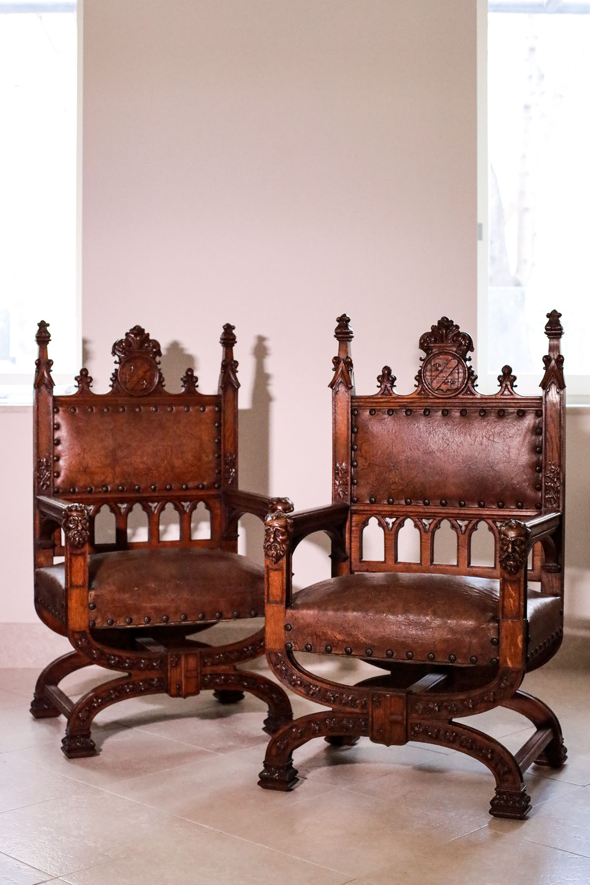 Антикварные кресла второй половины XIX века, Франция.