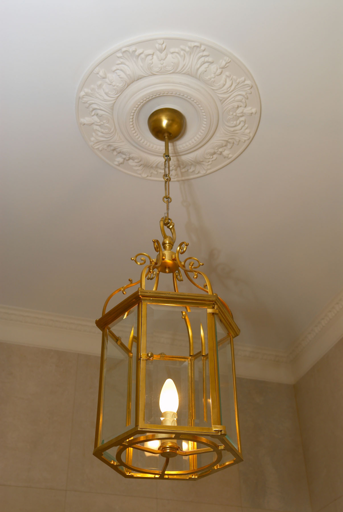 Универсальный фонарь на одну светоточку, производство "Частная Резиденция"