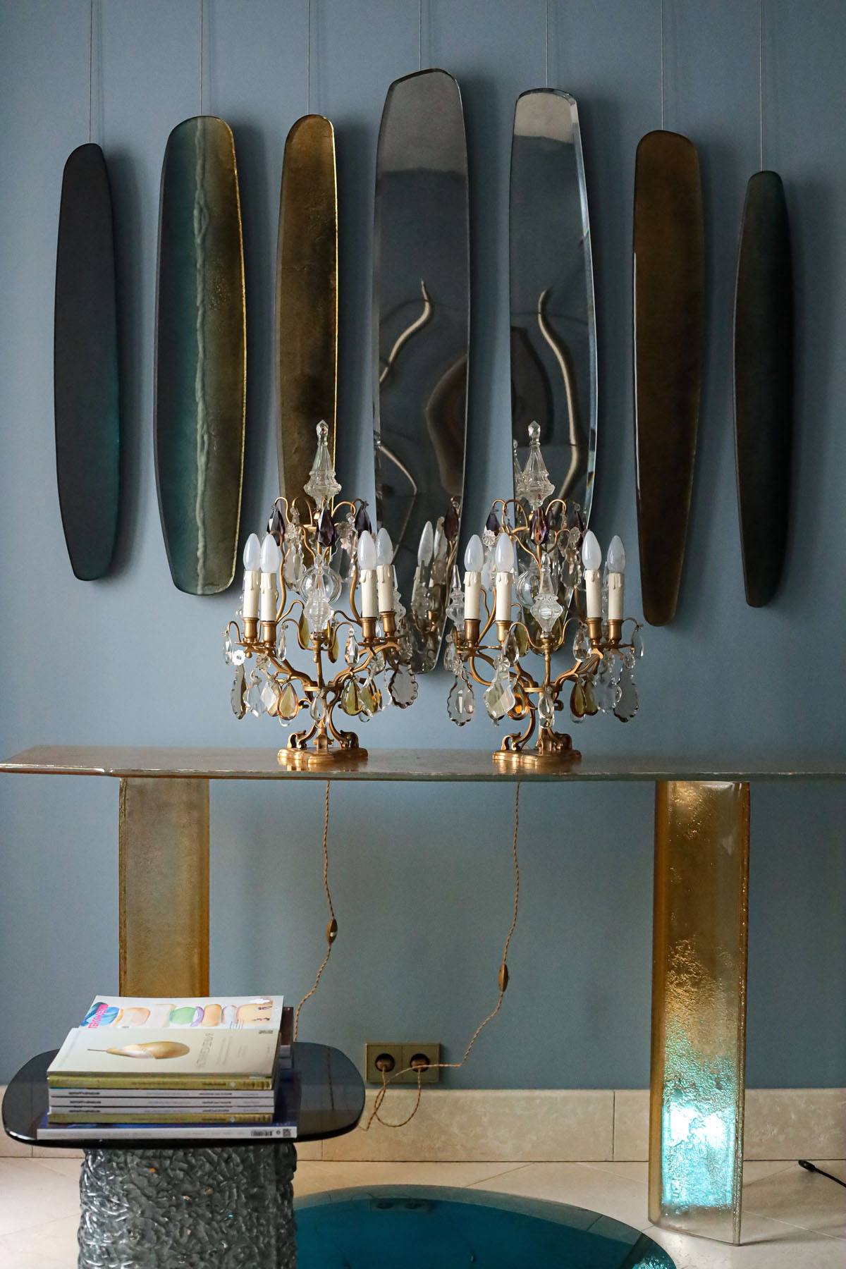 Жирандоли антикварные, цветной хрусталь, бронза, Франция, ок.1920 гг.