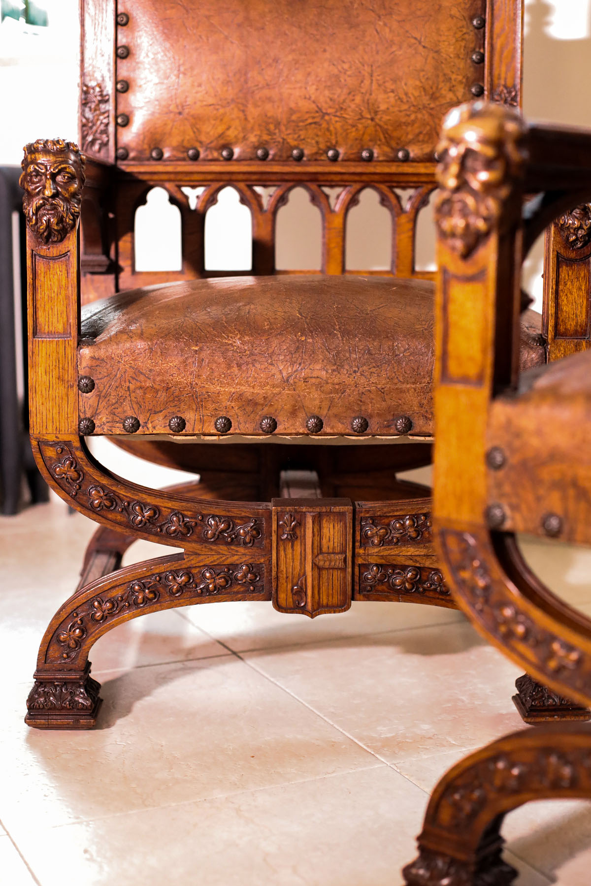 Антикварные кресла второй половины XIX века, Франция.