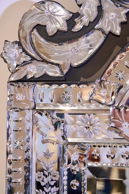 Зеркало «Венецианское», Производство "Частная Резиденция"