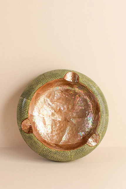 Пепельница из кожи ската и перламутра, Ginger Brown