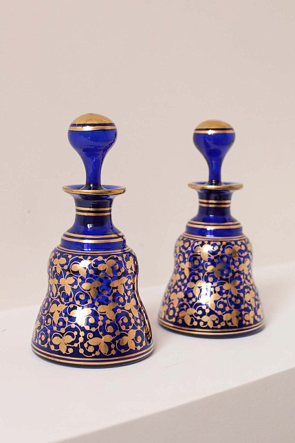 Графины парные, кобальтовое стекло, золочение, XIX век