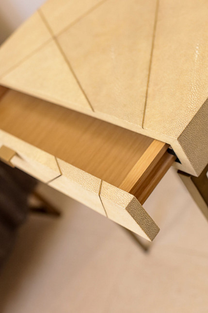 Консоль, кожа скат, латунь, TB RADIUS 1T, Ginger Brown