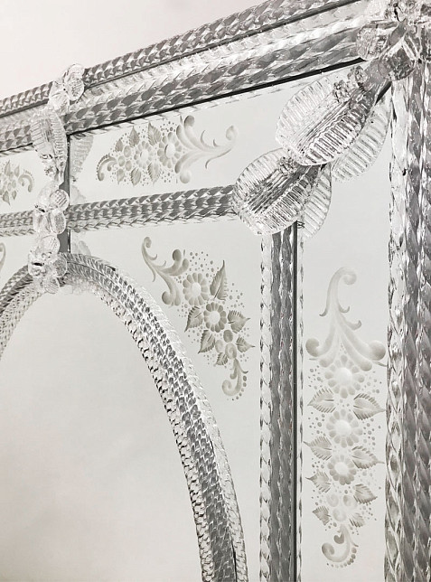 Зеркало Querini, Arte Veneziana