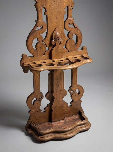 Вешалка, дуб, резьба, Наполеон III, Франция, вторая половина XIX века. 