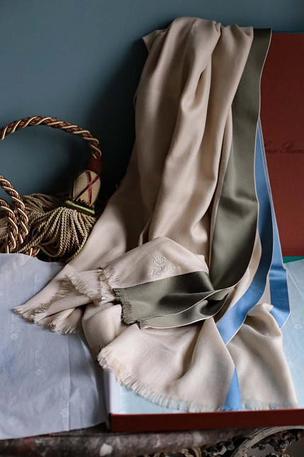 Плед Loro Piana Klee, оливковый, бежевый