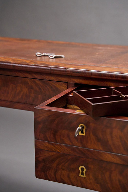 Стол письменный "Конгресс", красное дерево, кожа, латунь, Франция, рубеж XIX-XX века