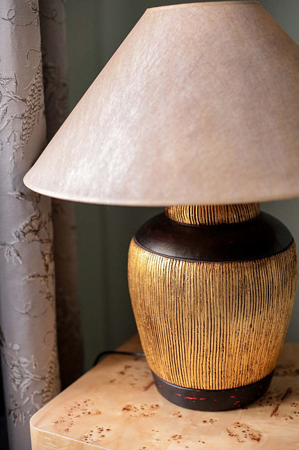 Винтажная настольная лампа