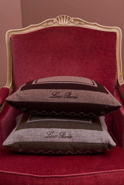 Подушка Oasis Granello, Loro Piana