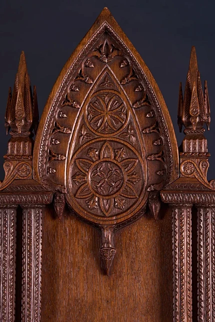 Консоли настенные "Готика", дуб, резьба, Франция, вторая половина XIX века