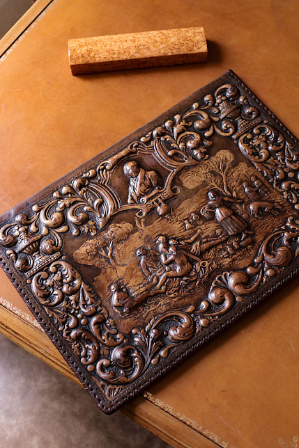 Папка антикварная (бювар) для письменного стола, кожа, Испания, первая половина XX века.